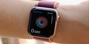 Apple Watch Series 6 ganha oxímetro — Foto: Reprodução/Apple